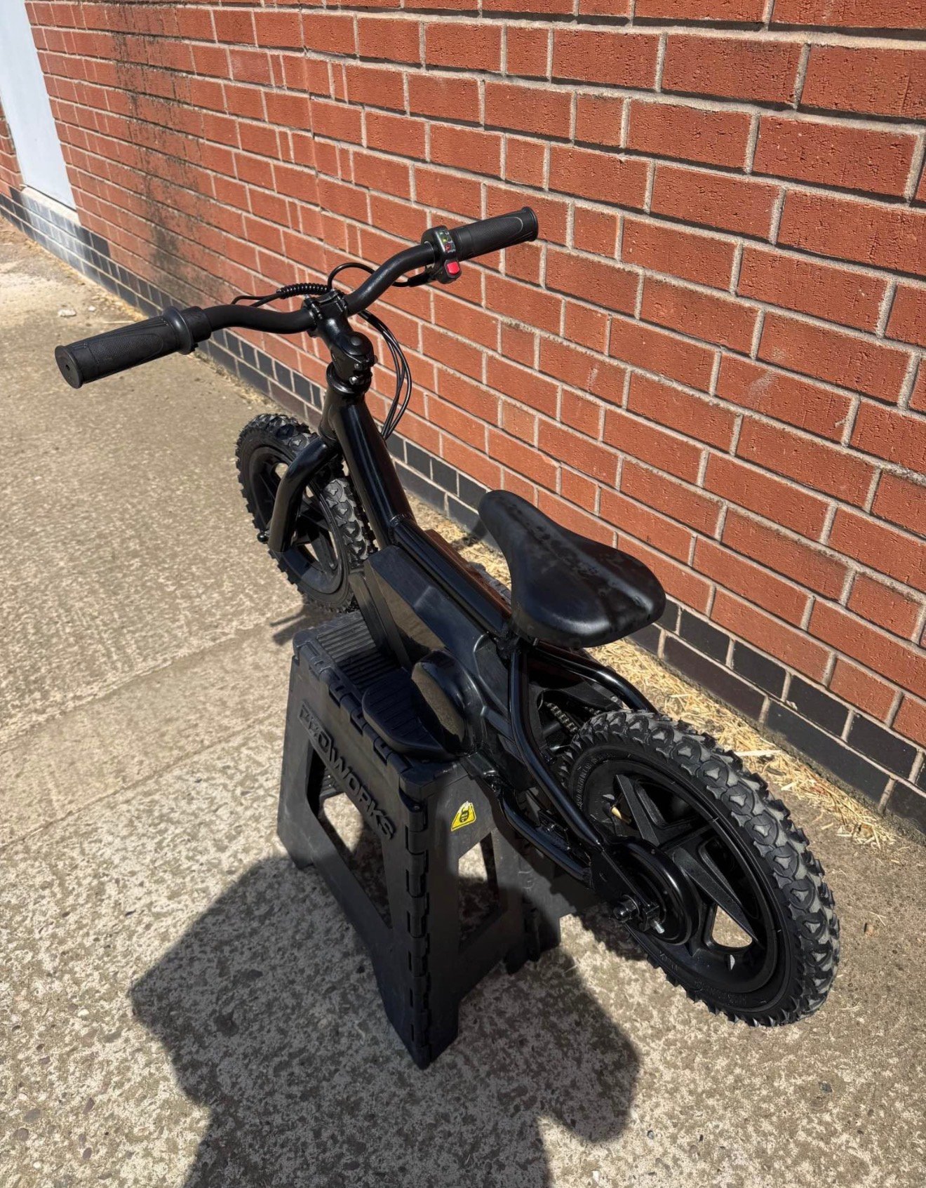 ENZO SE-12 • Electric Strider - Image 6